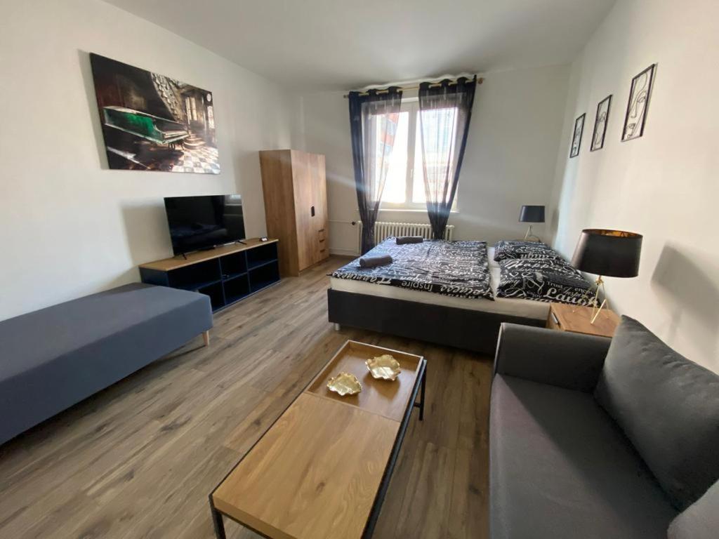 Cerna Ruze - Apartman 4 Plzeň Exteriér fotografie